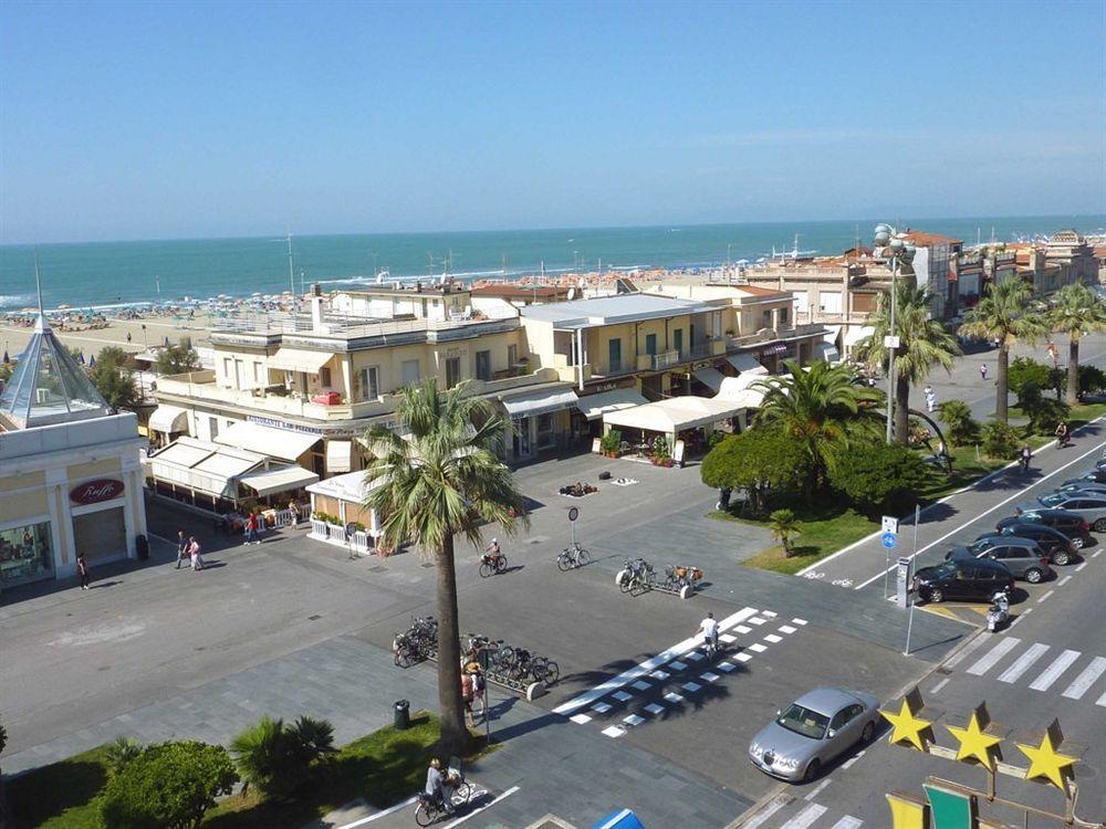 Hotel Liberty Viareggio Exterior photo